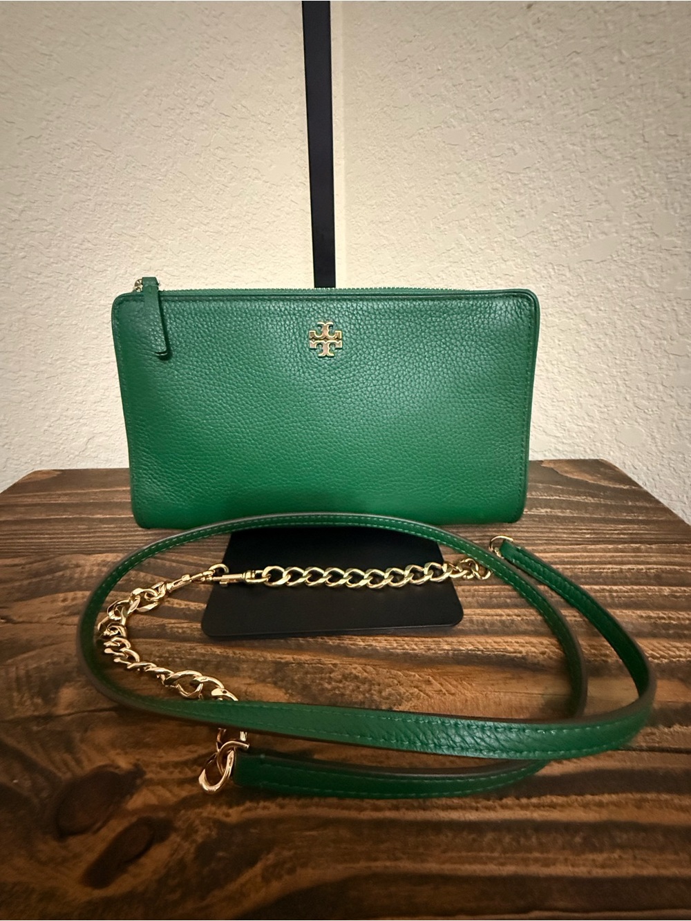 💚 Tory Burch Pebbled Leather Crossbody / Clutch – Kelly Green